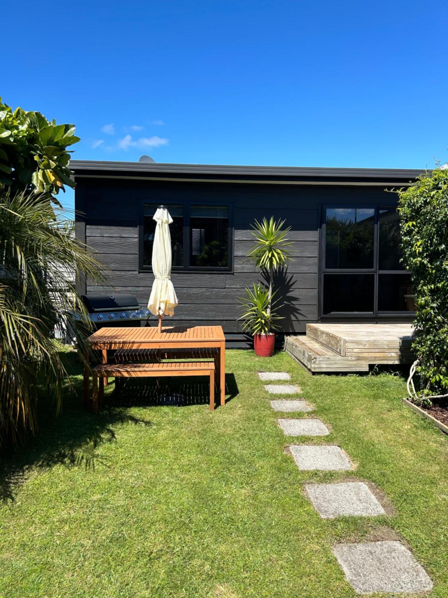 Evolve Bach Villa Whitianga Exterior photo
